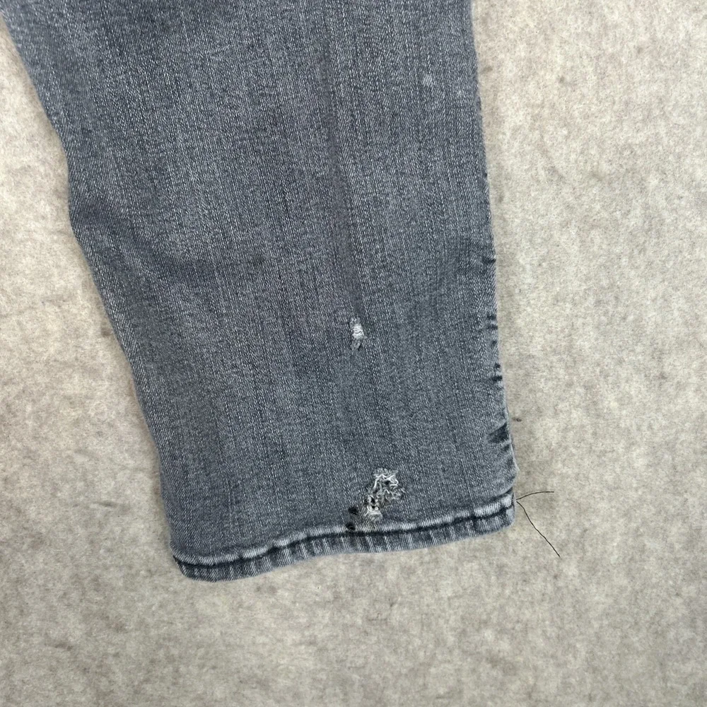 Levi's 511 Jeans Men's 38x30 Slim Fit Gray‎ Wash Denim Red Tab Distressed
